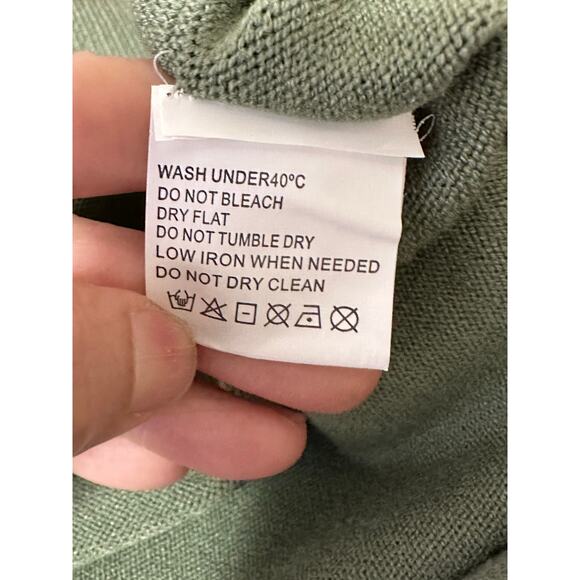 Green long sleeves high neck sweater size Large - Picture 3 of 9